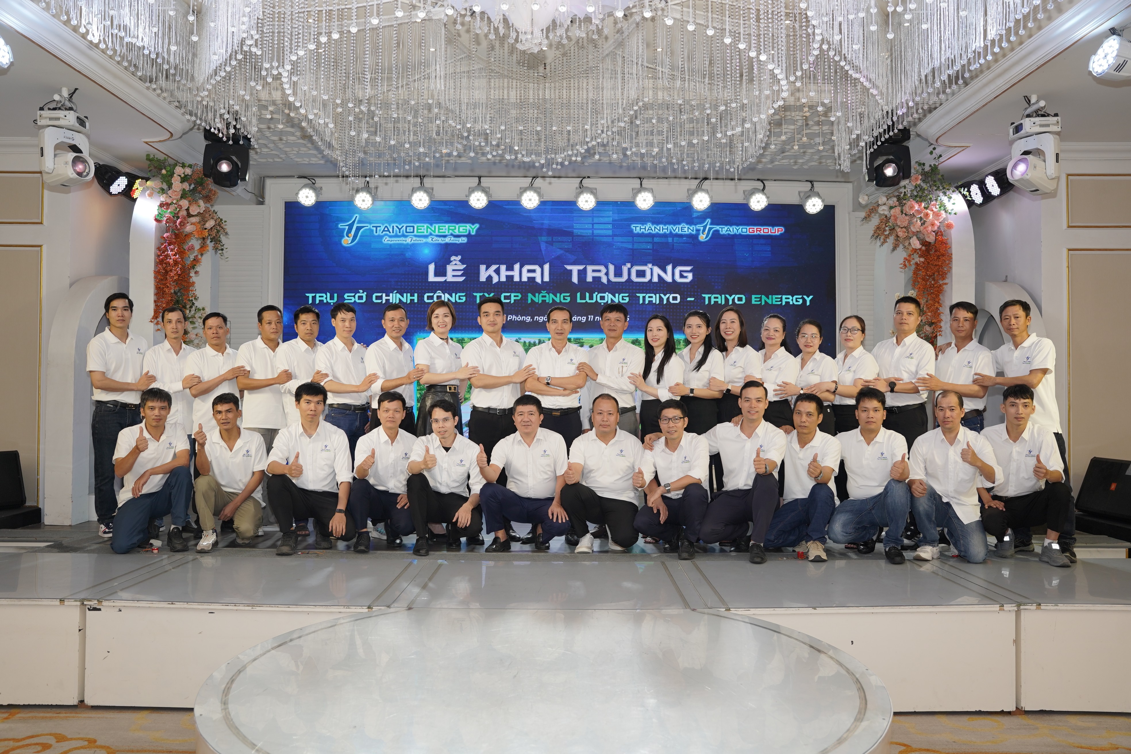 LÀM CHỦ